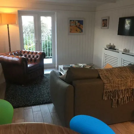 The Boat House Apartment